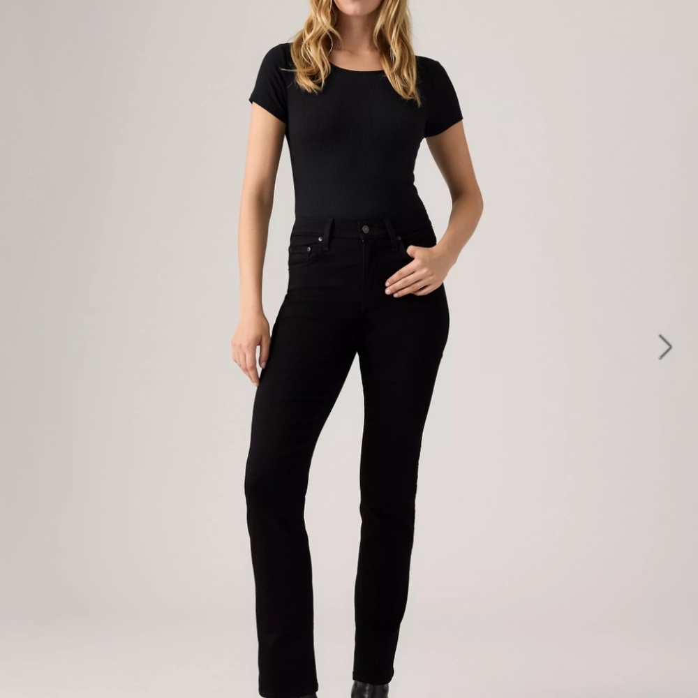 Black High Rise Straight Jeans | Levi's | #724 | Size 27